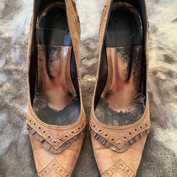 Italian leather pumps. - Picture 3 of 7